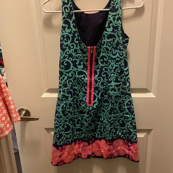 Lilly Pulitzer Delia Shift in Bright Navy Fountain Hopping, Size 00 - Picture 2 of 2